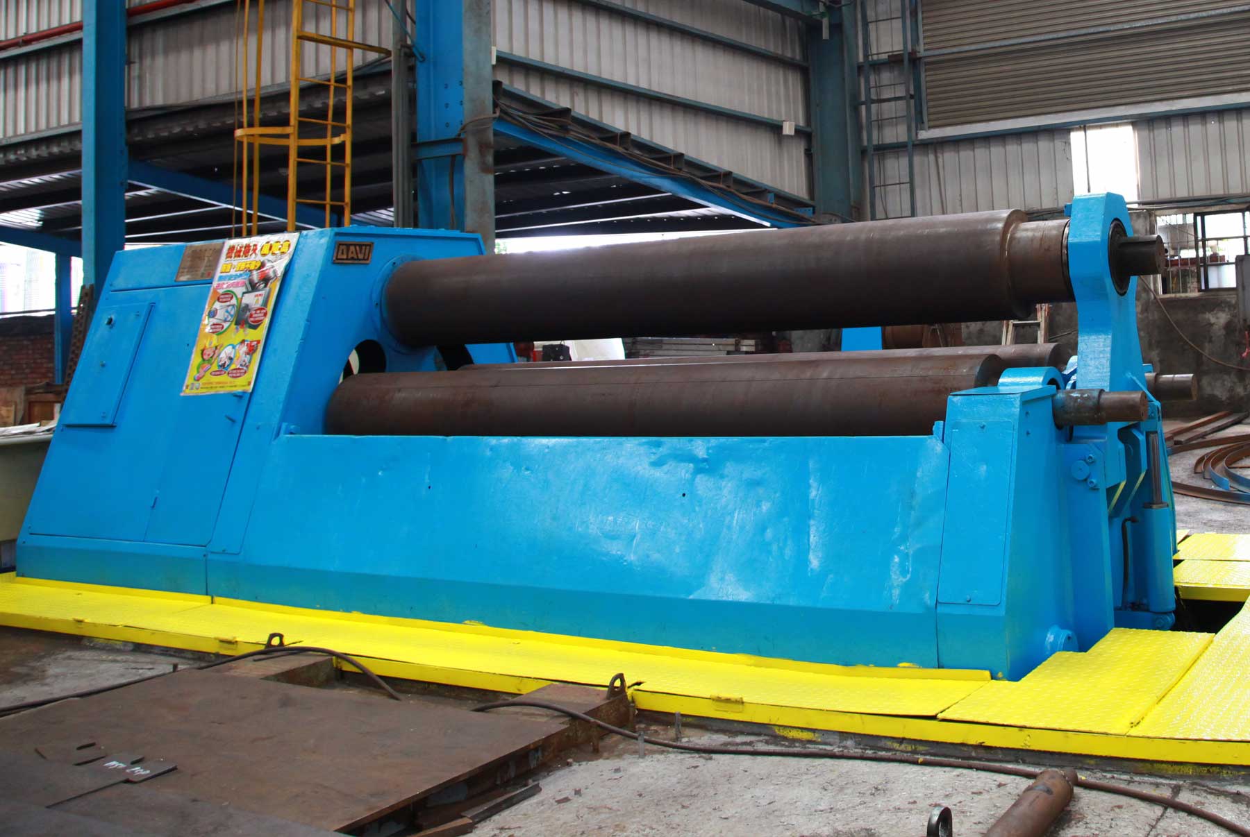 捲板機 Bending Roller 35t x 3300w (max)